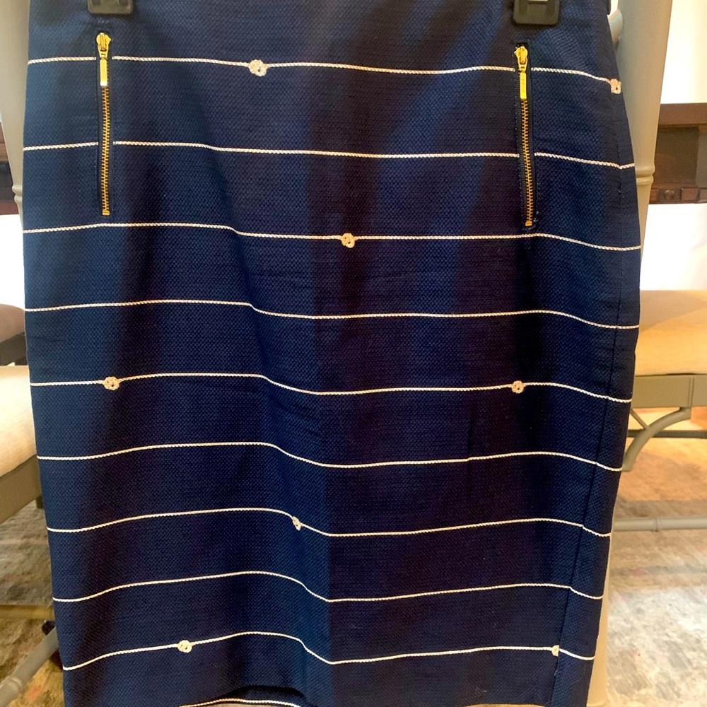 Women’s Business Casual Pencil Skirt